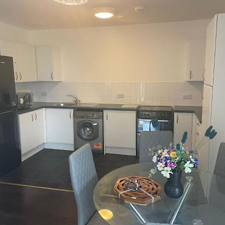 Deluxe 2-Bedroom Home Away Erith 外观 照片